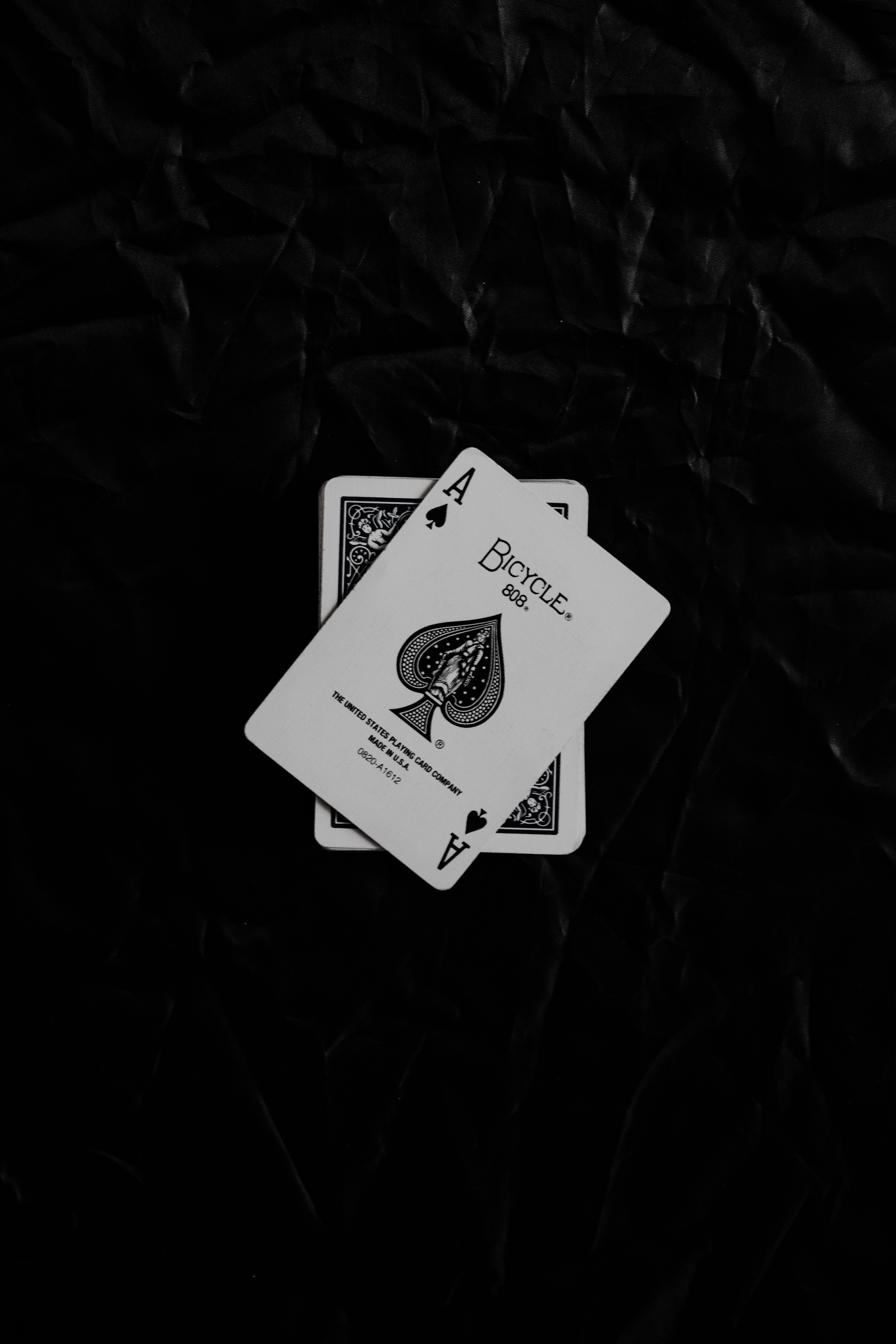 Black Ace playing card, photo credit to Klim Musalimov